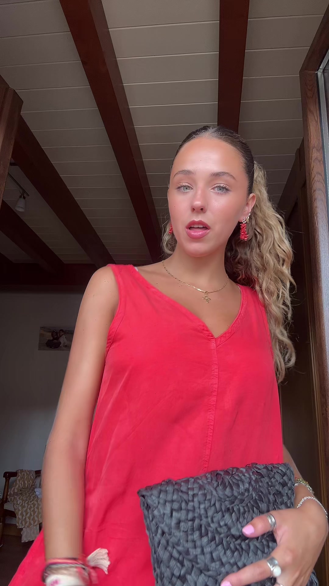 @adrianafernnaandez