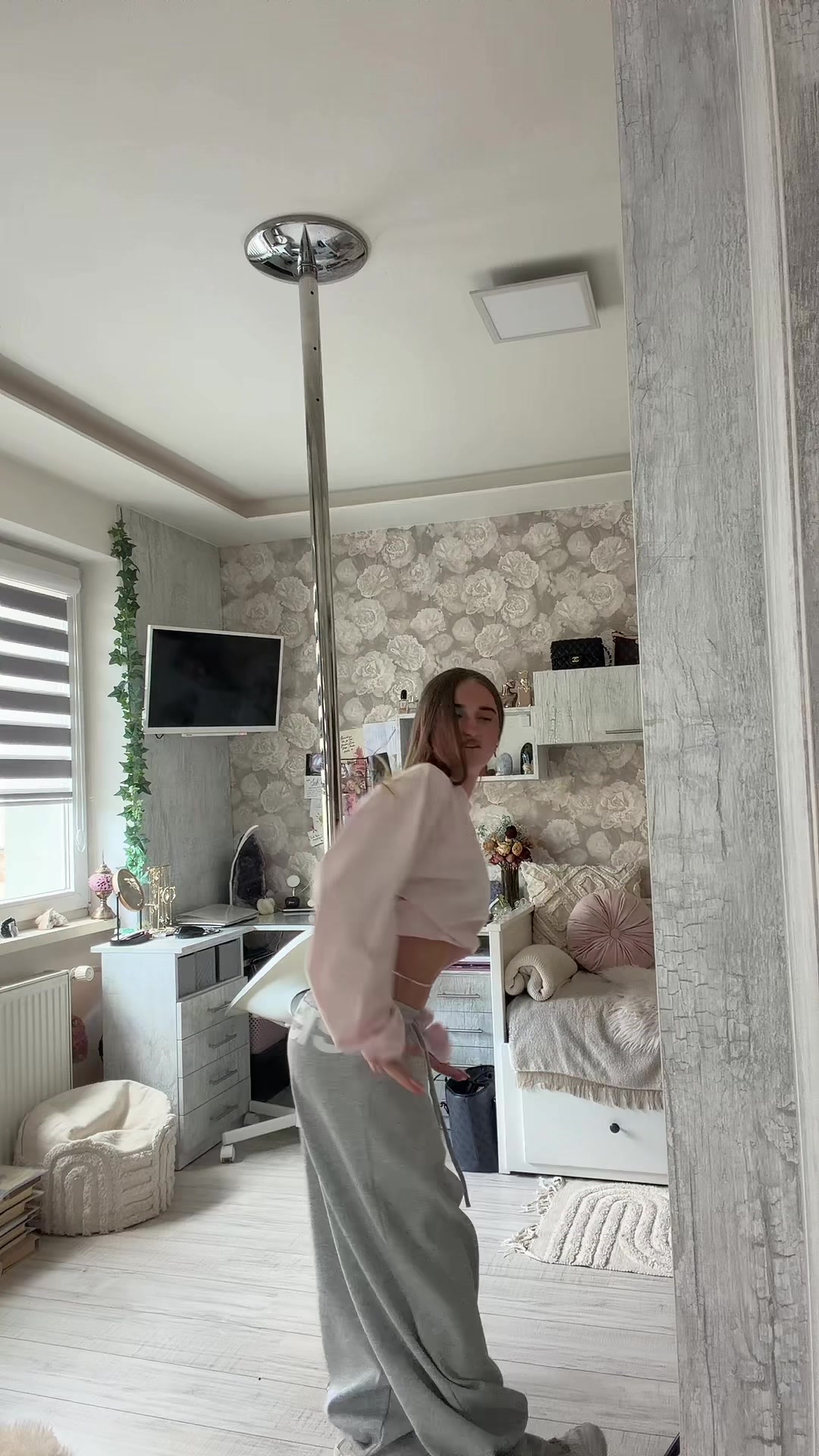 @Sofunkaa