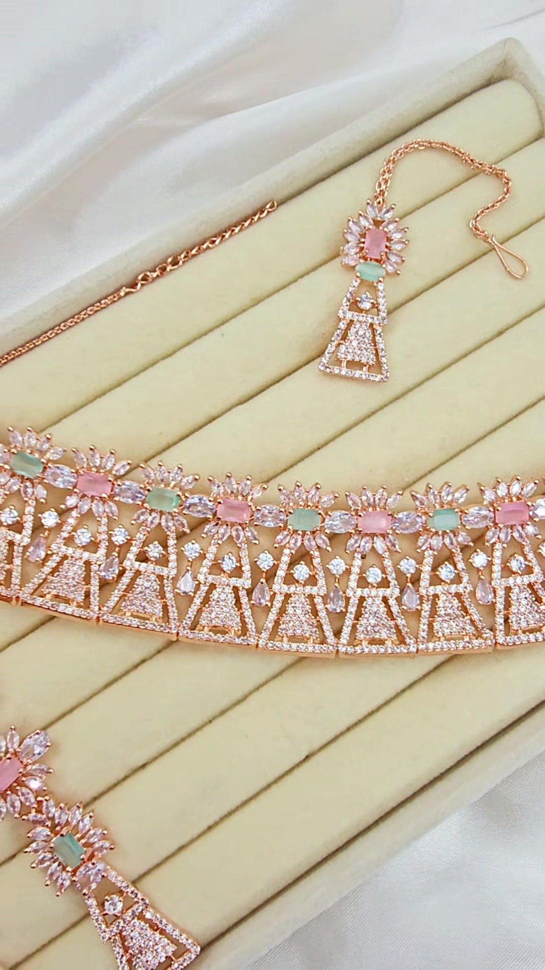 @Fancy Fab Jewels