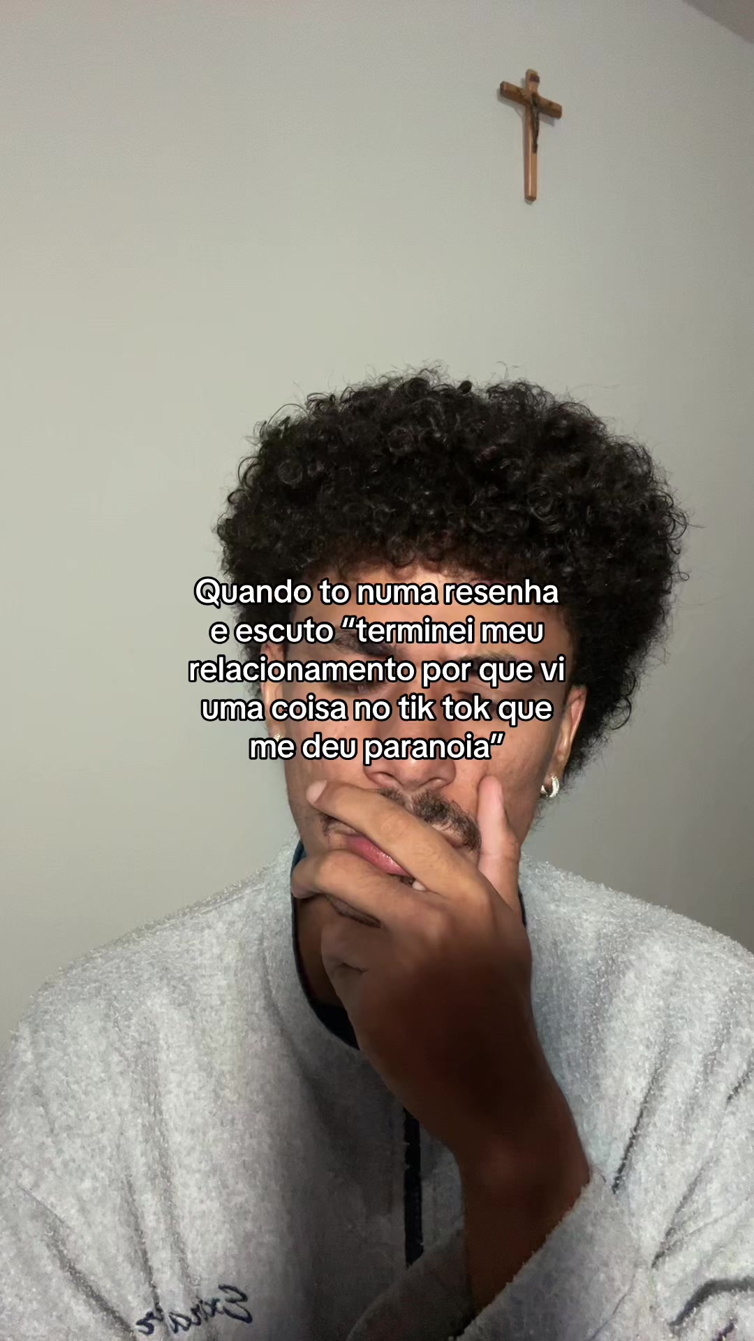 @neuvess_