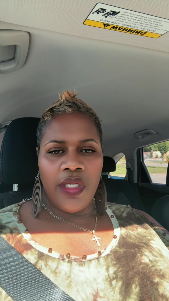 @LadyVina