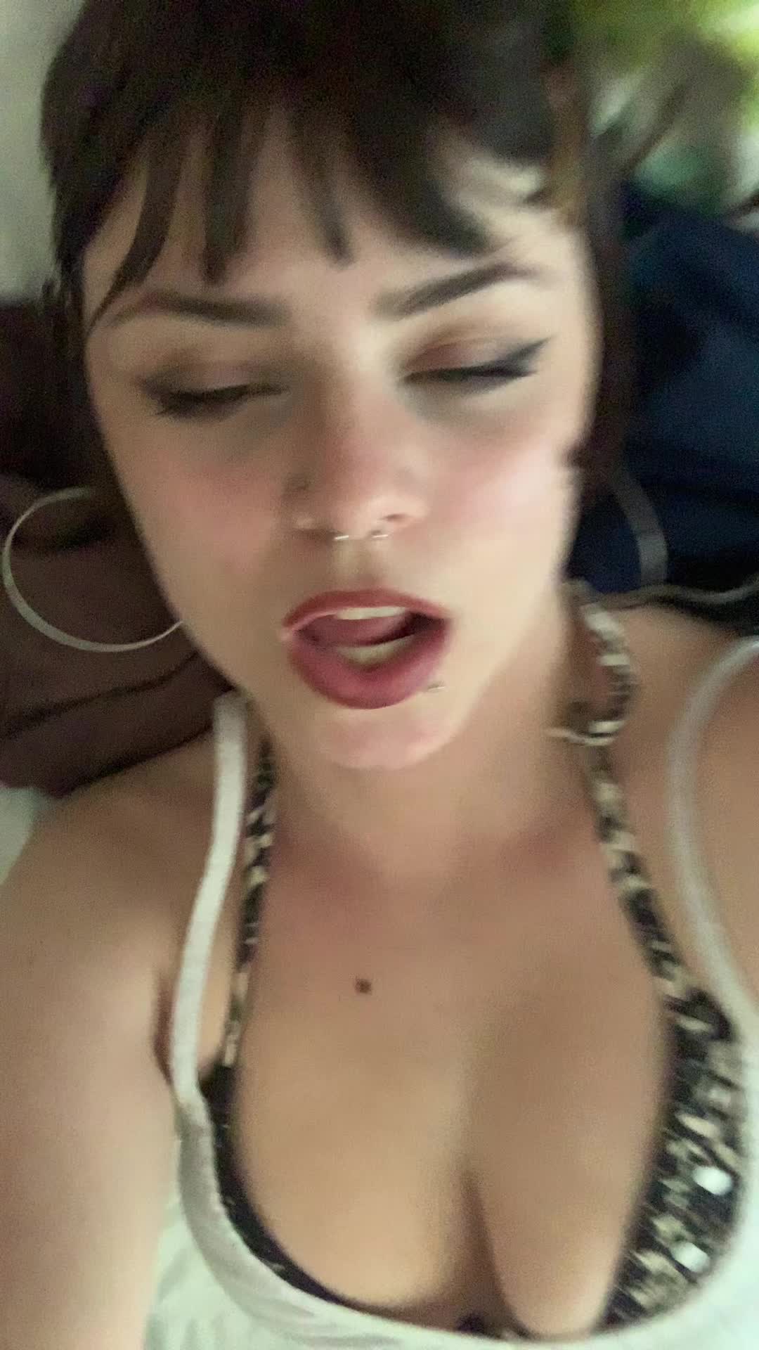 @Hi hi :)