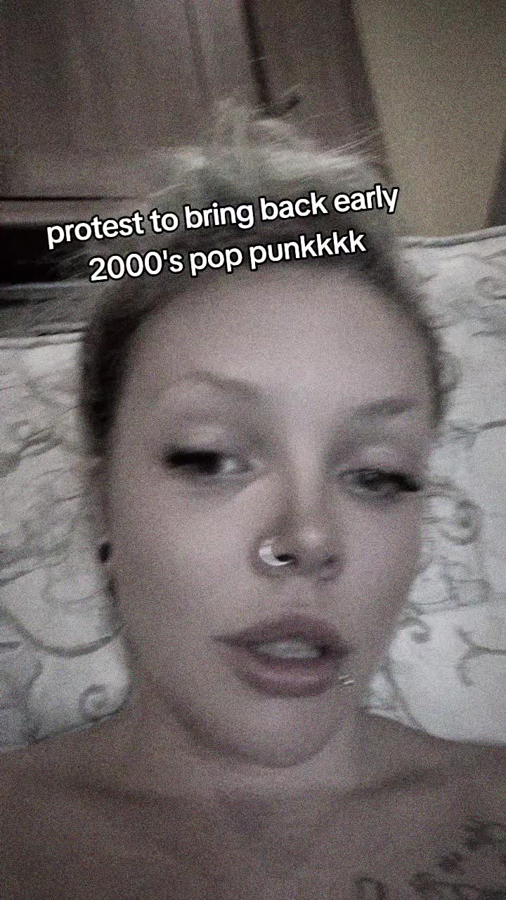@🖤 𝕶𝖆𝖙𝖎𝖊 𝕷𝖔𝖚𝖎𝖘𝖊 🖤