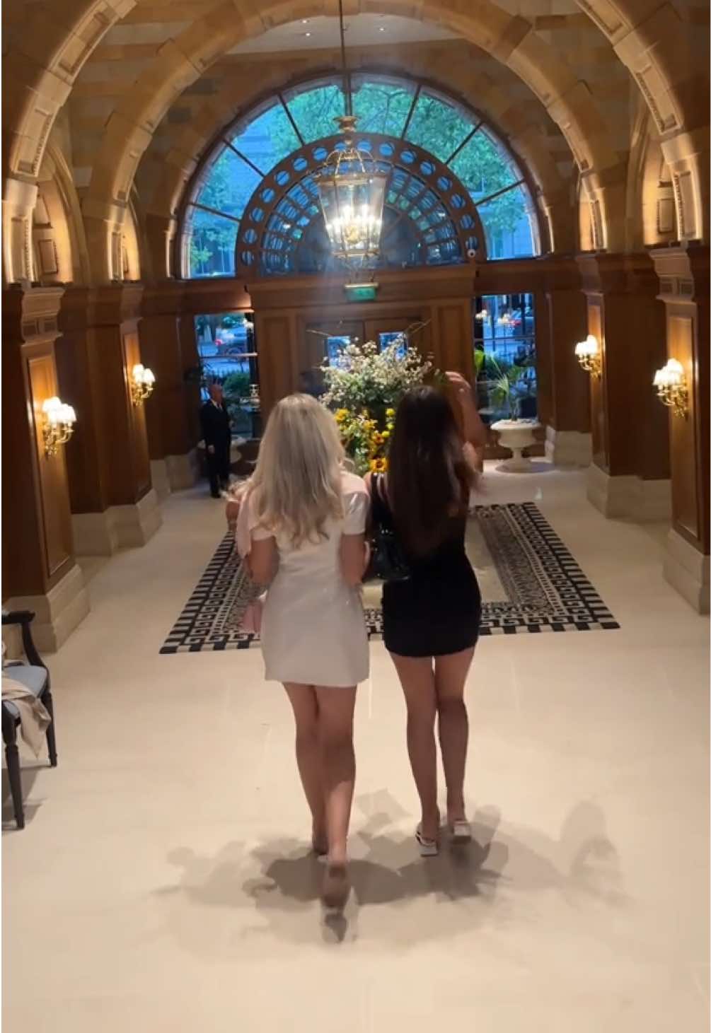 @Demi-lee