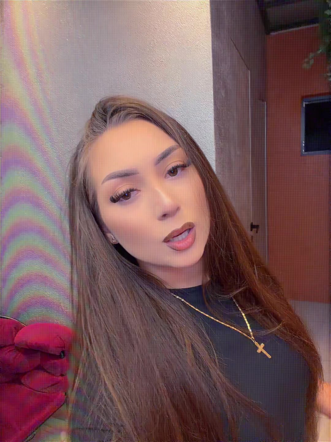 @ɛnd LARISA