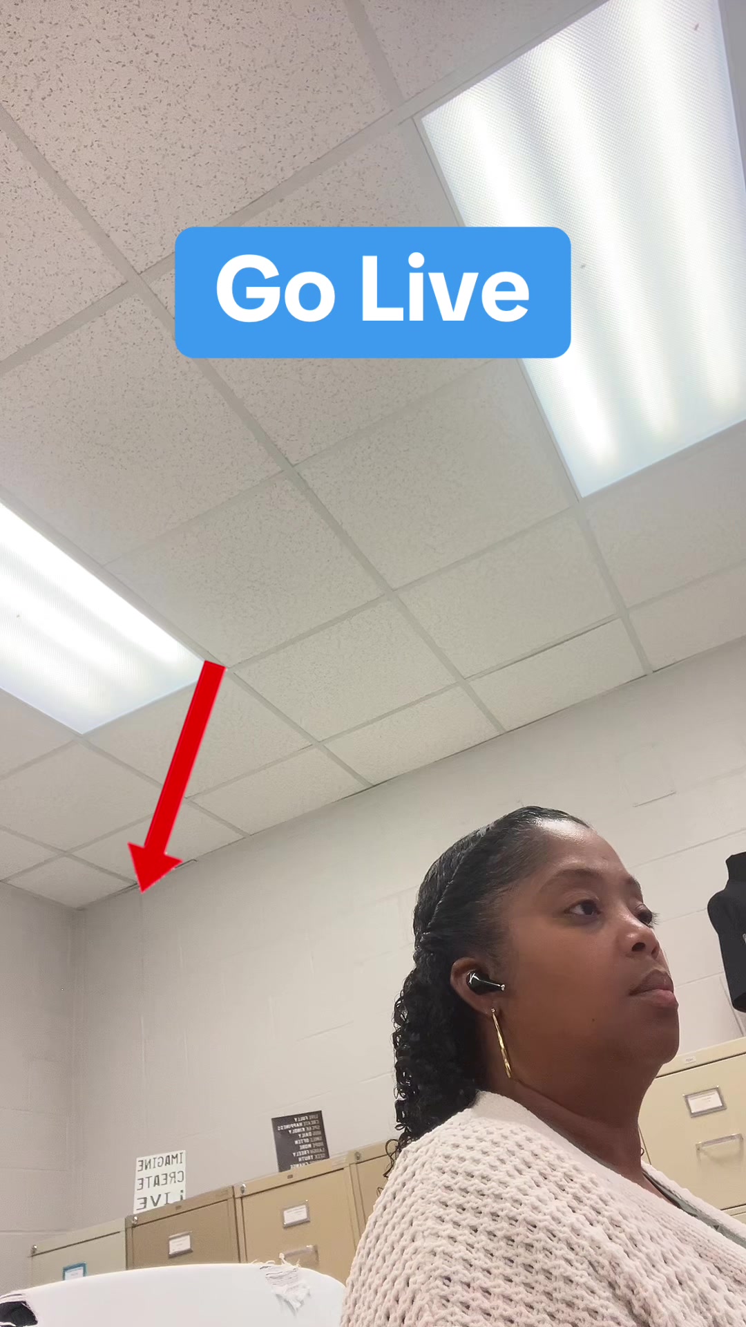 @taraunlocked