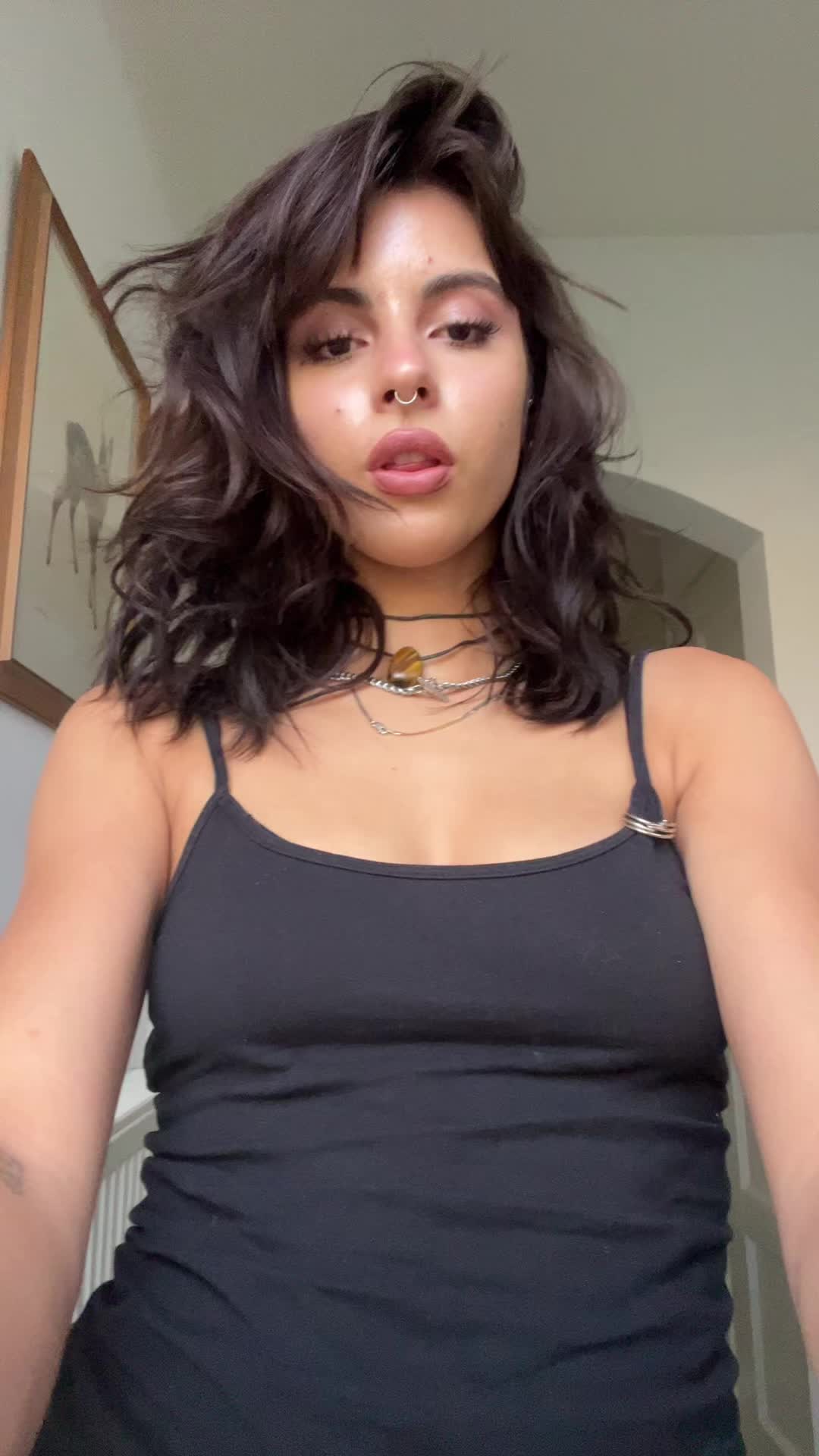 @Twerking_frog