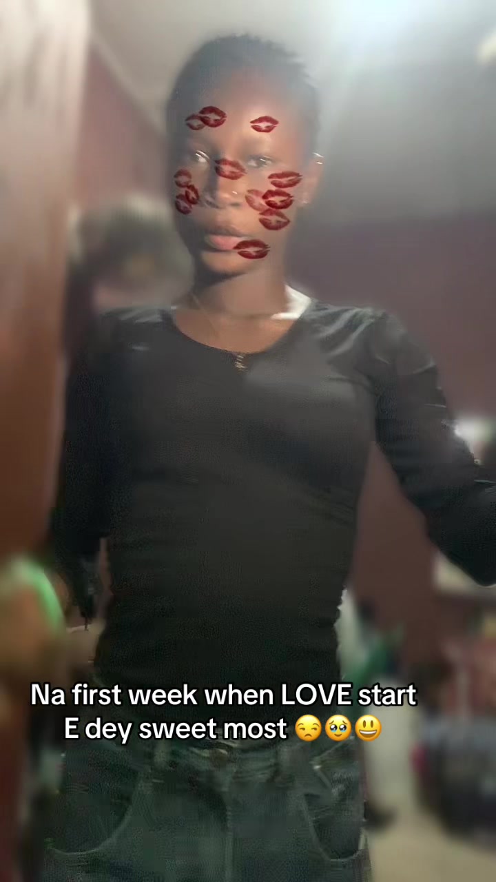 @(Qw&iuml;n-Omowunmi💔🖕🥺)