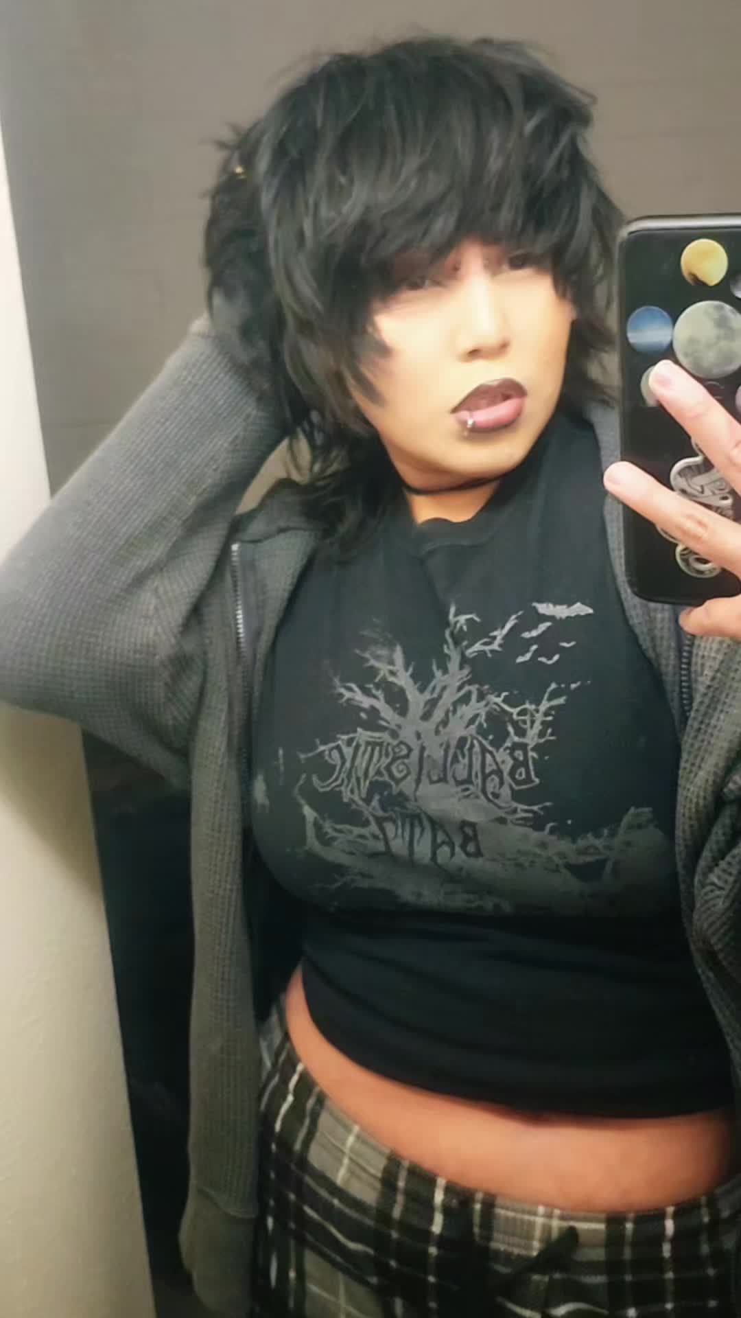 @theskysfallingg