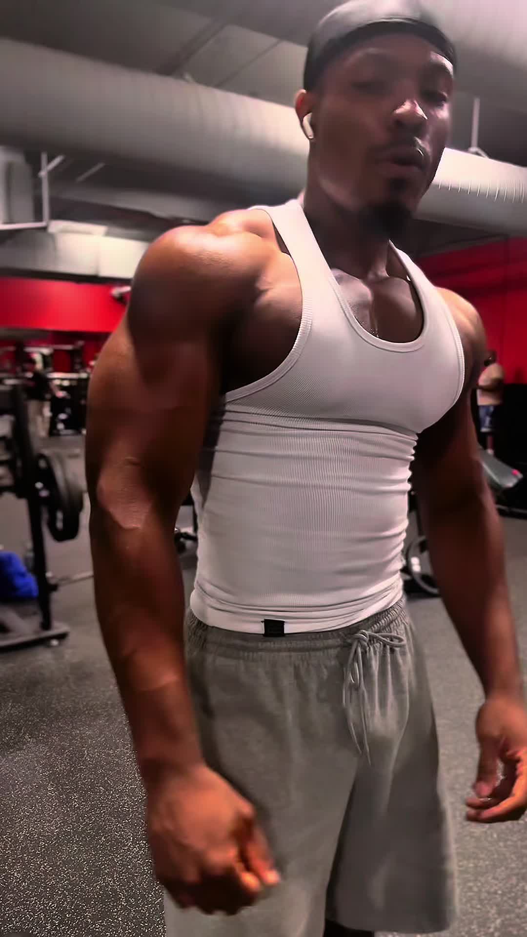 @Marlon fit 414