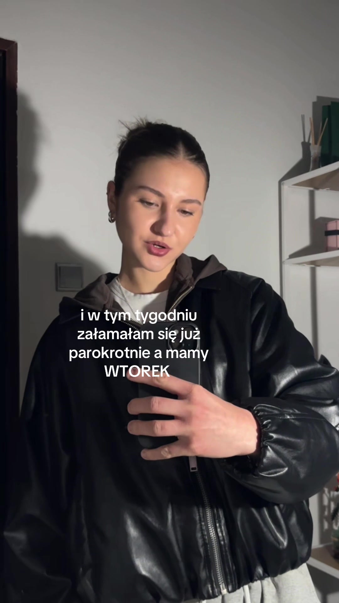 @ig : gvrysia ⋆˚⊹