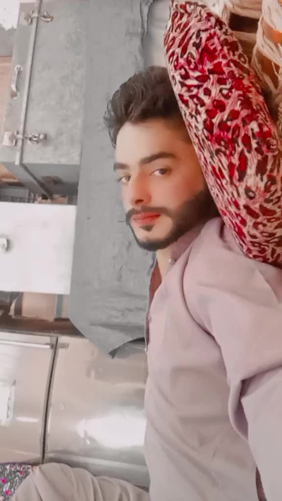 @saraki apni maa Ka shazada