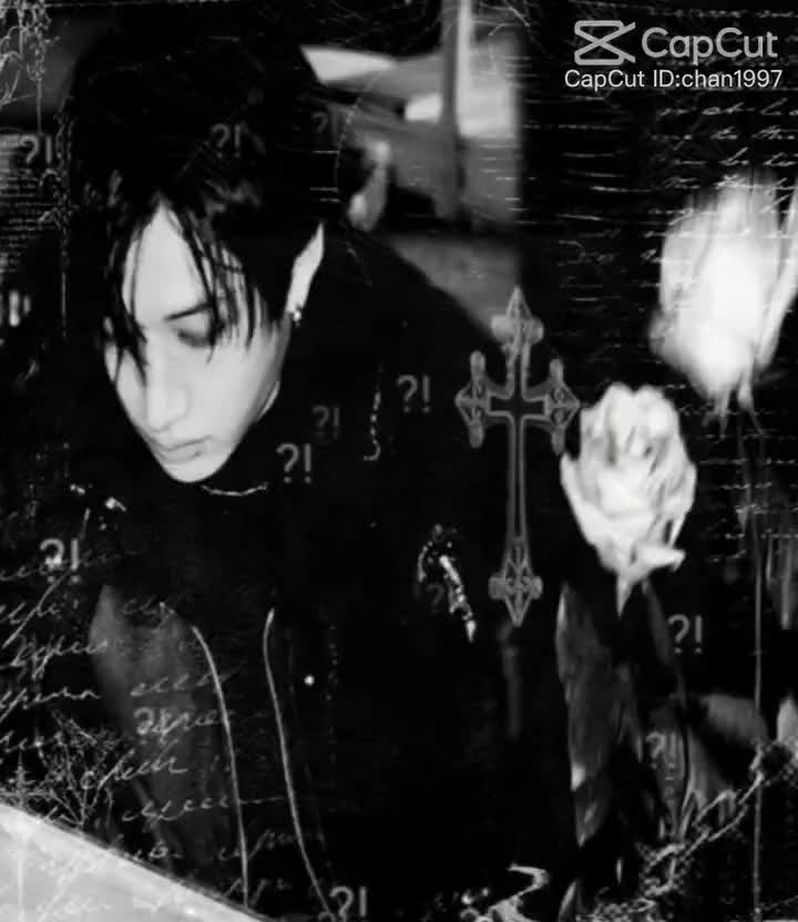 @* 。𝐄𝐥𝐥𝐚✧ * 。