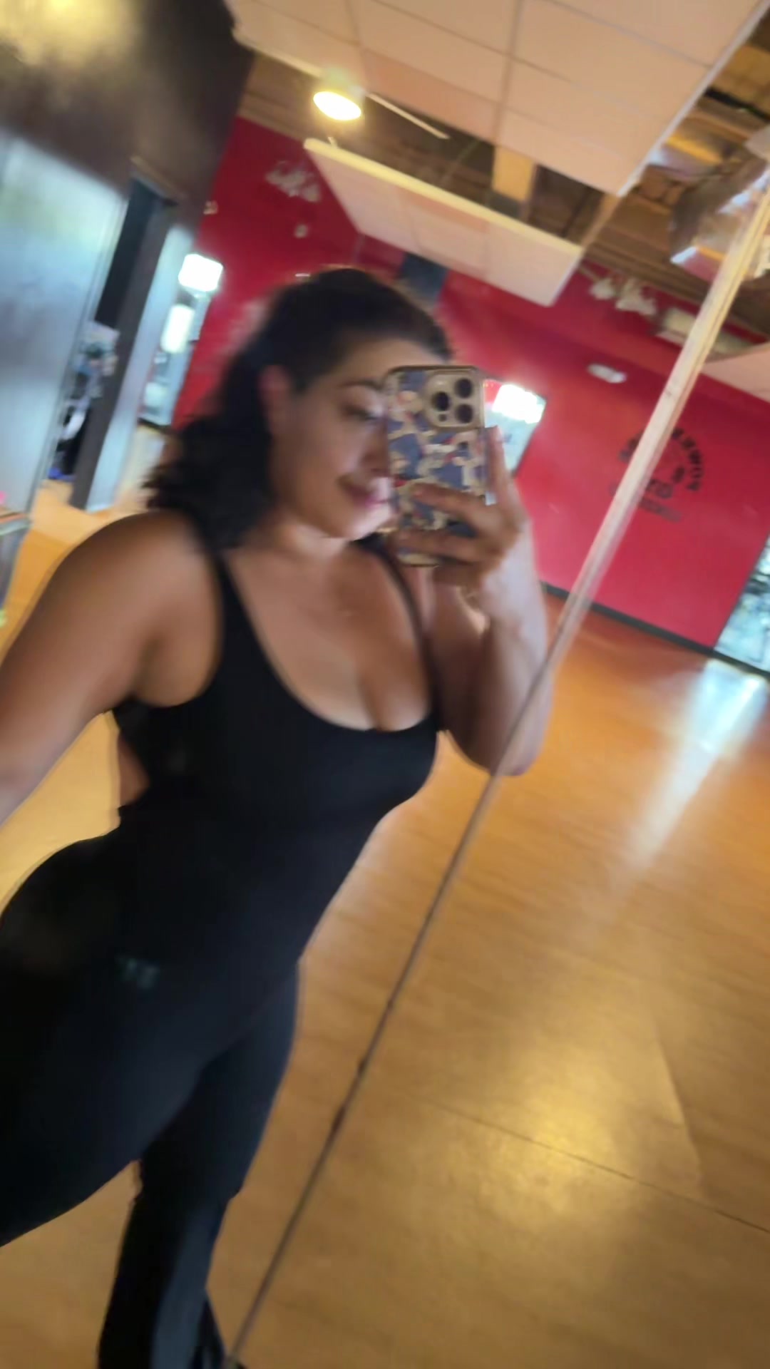 @PRETTY RUTHLESS 🧏🏻♀️