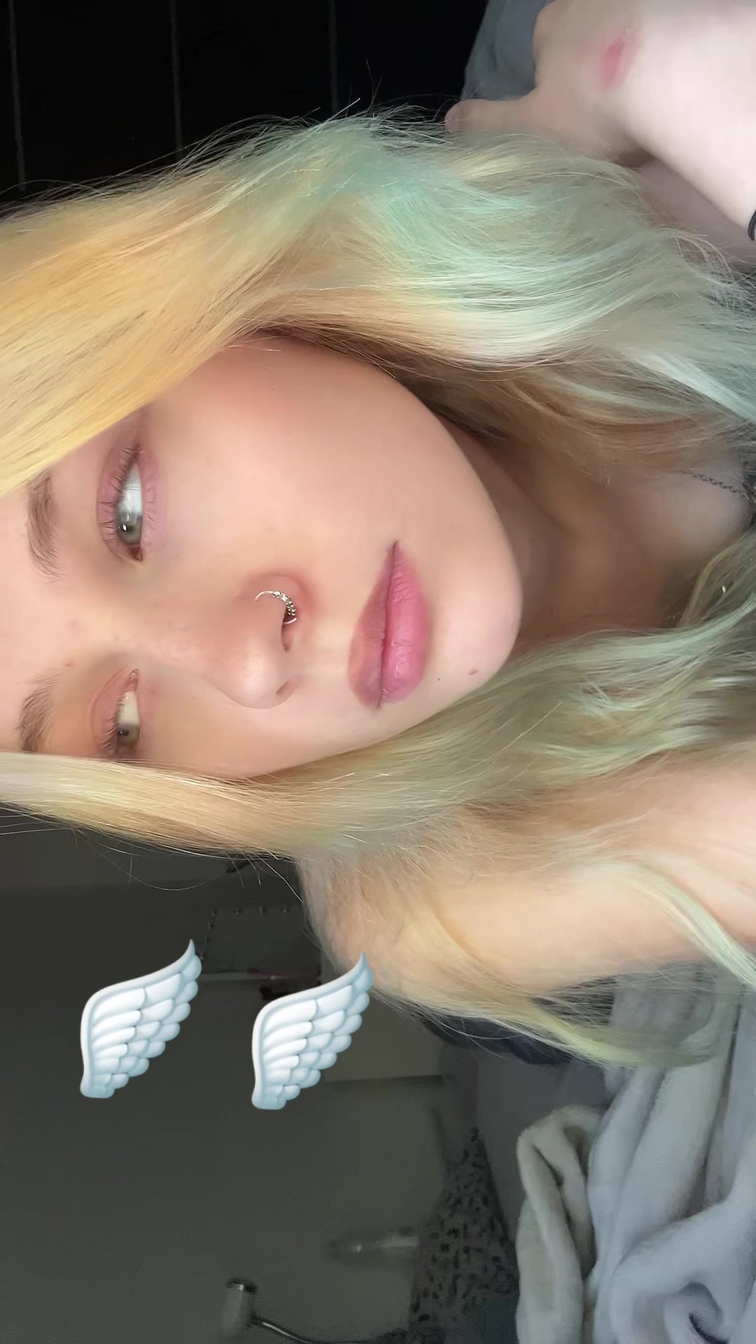 @𝐕丰