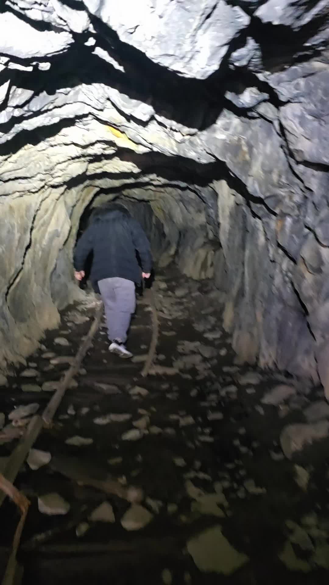 @ItzAzza