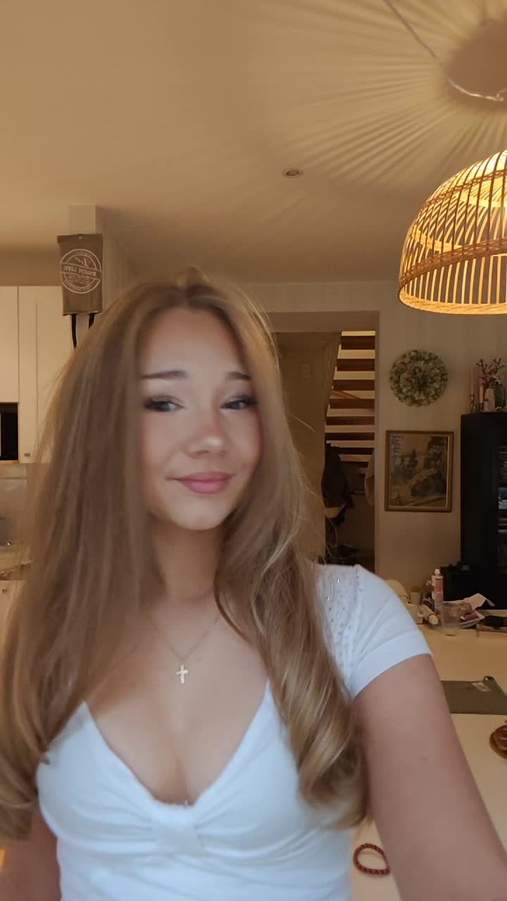 @𝑀𝒾𝒶