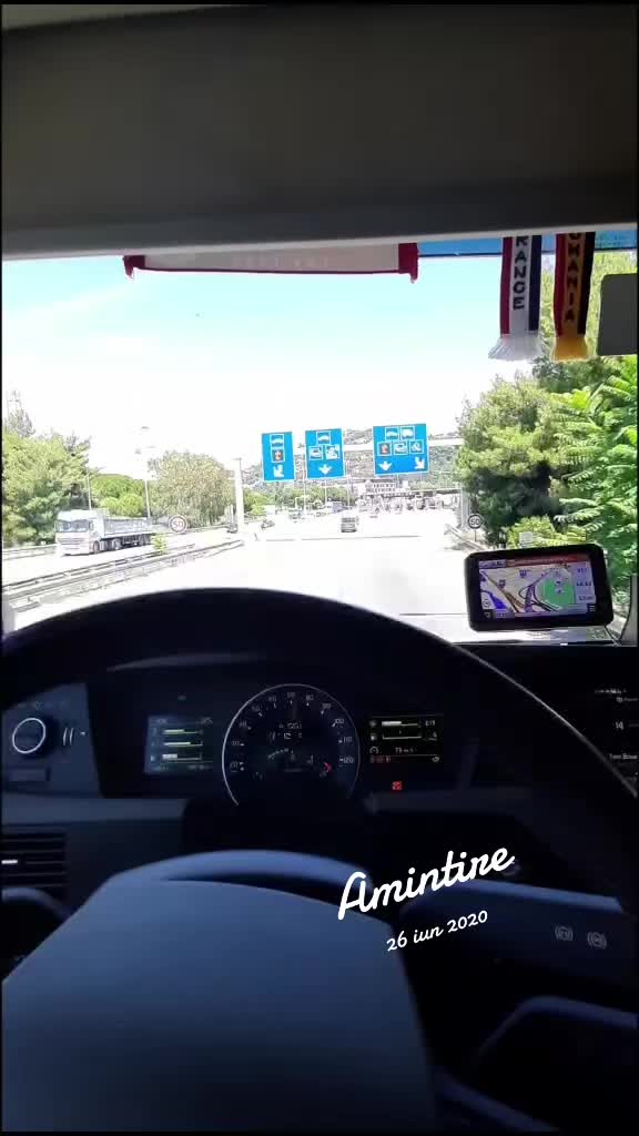 @Denis Bogdan