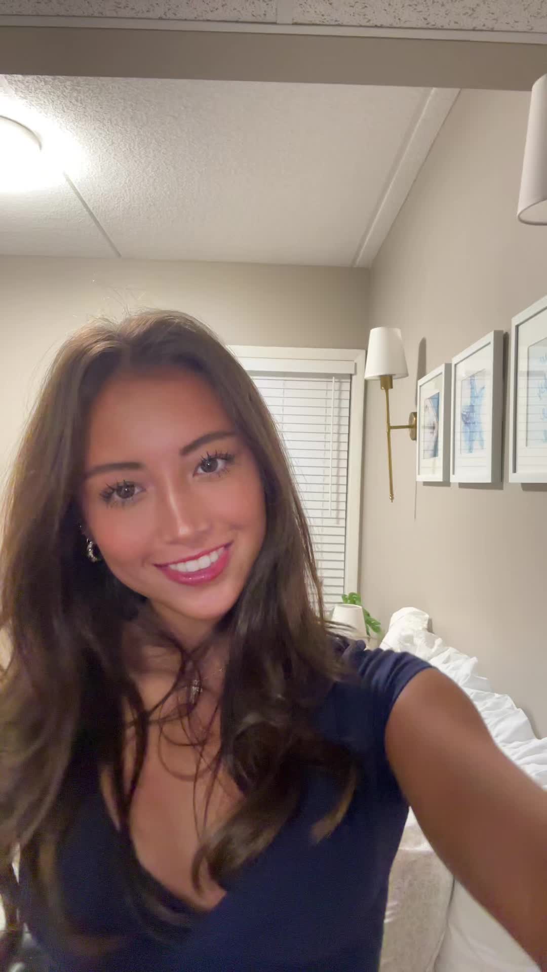 @helllloooo