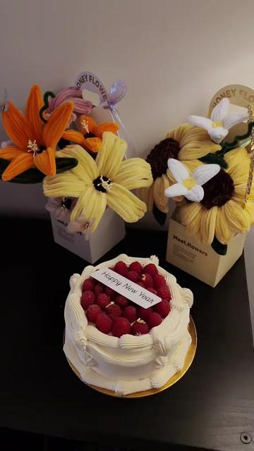 @كيك وورد دائم 🌷🍰 |جدة|