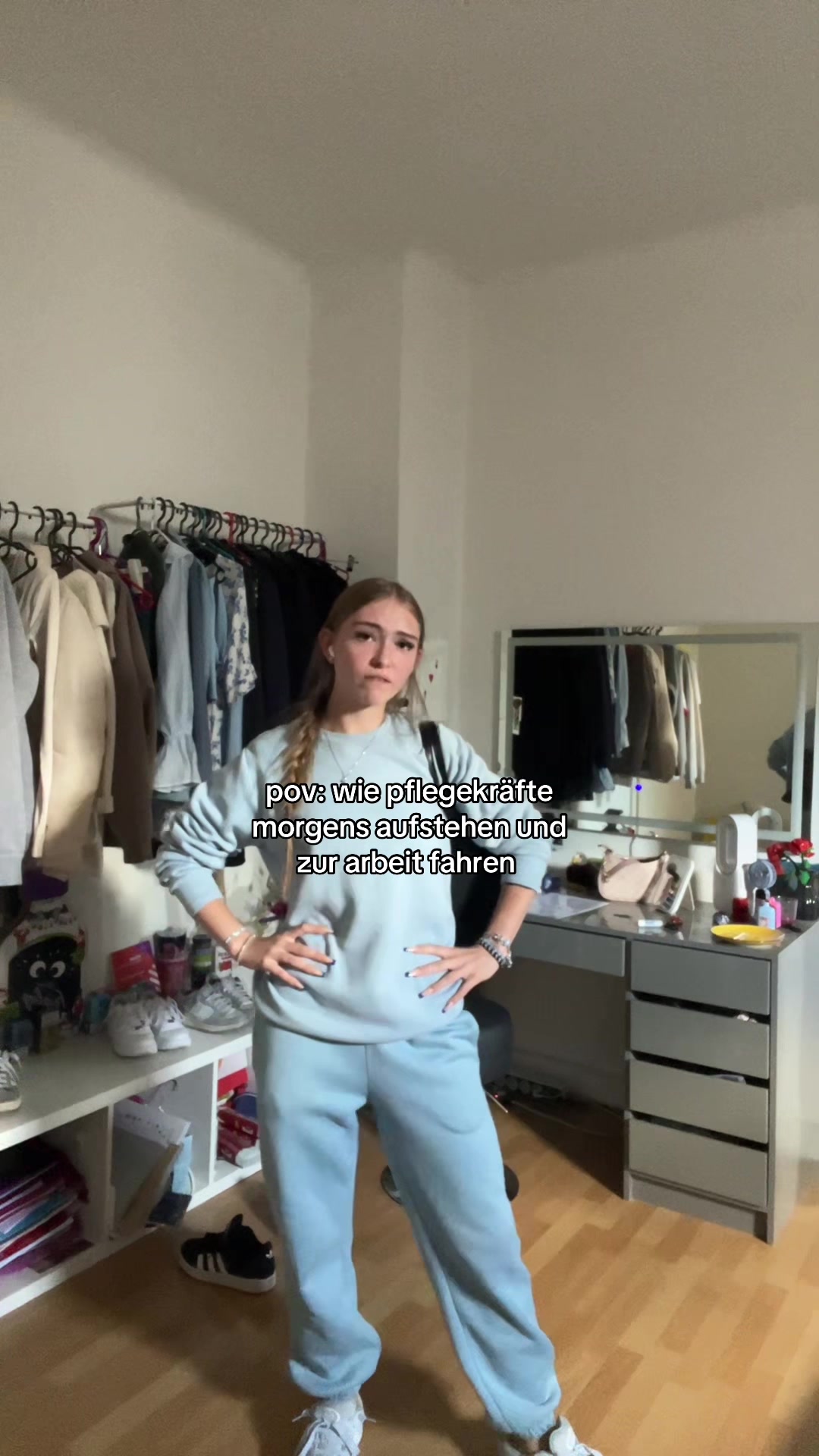 @🤎