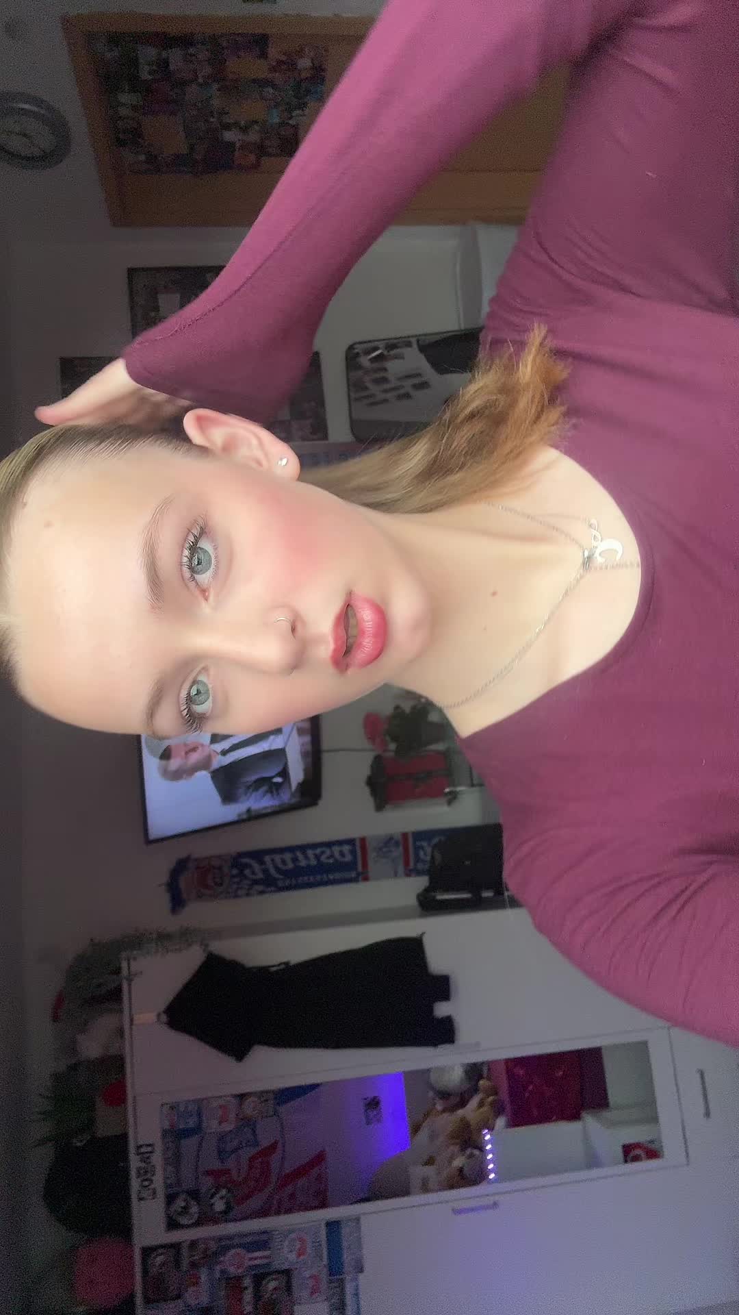 @celinaโก
