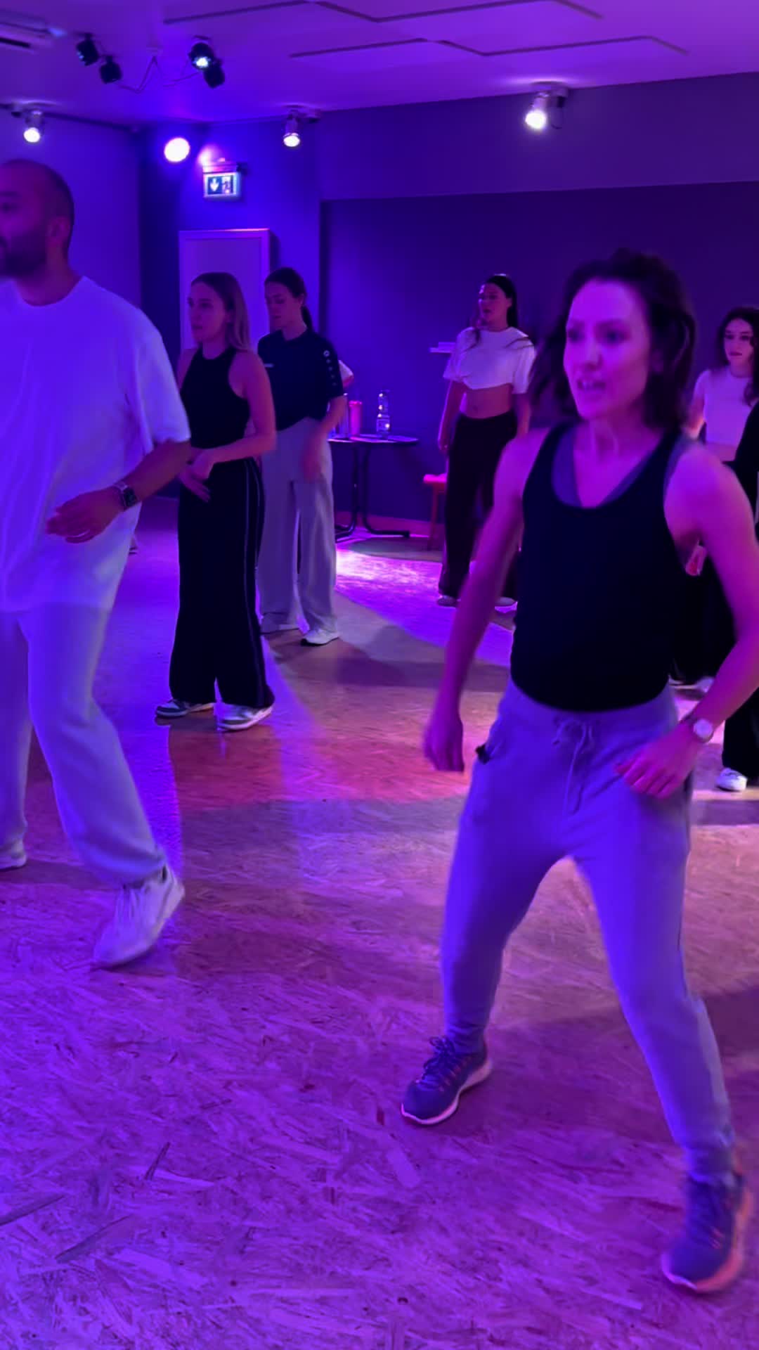 @ManuMoves