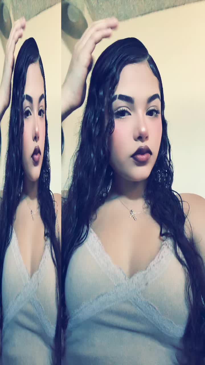 @Whoisshe?