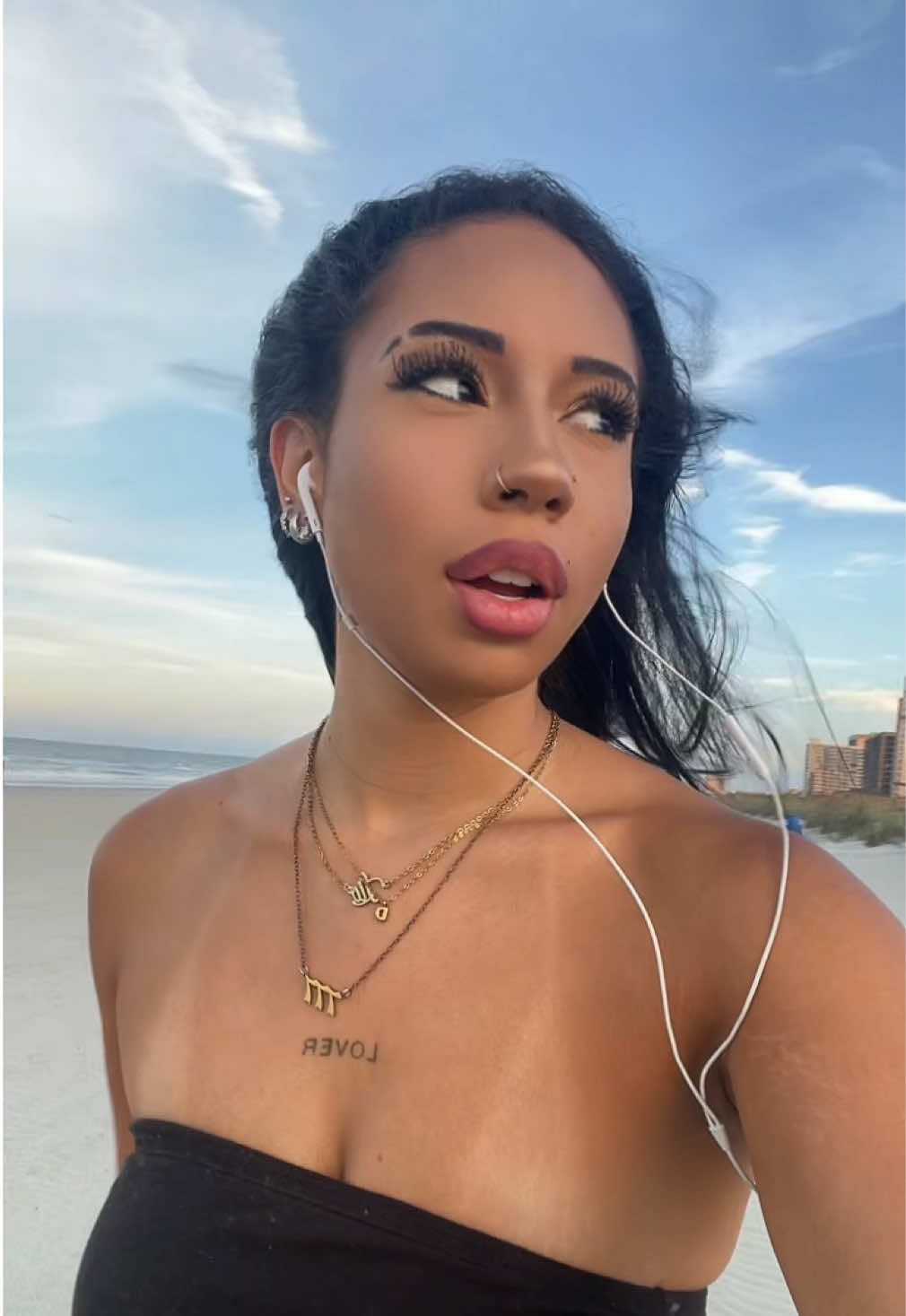 @olivia