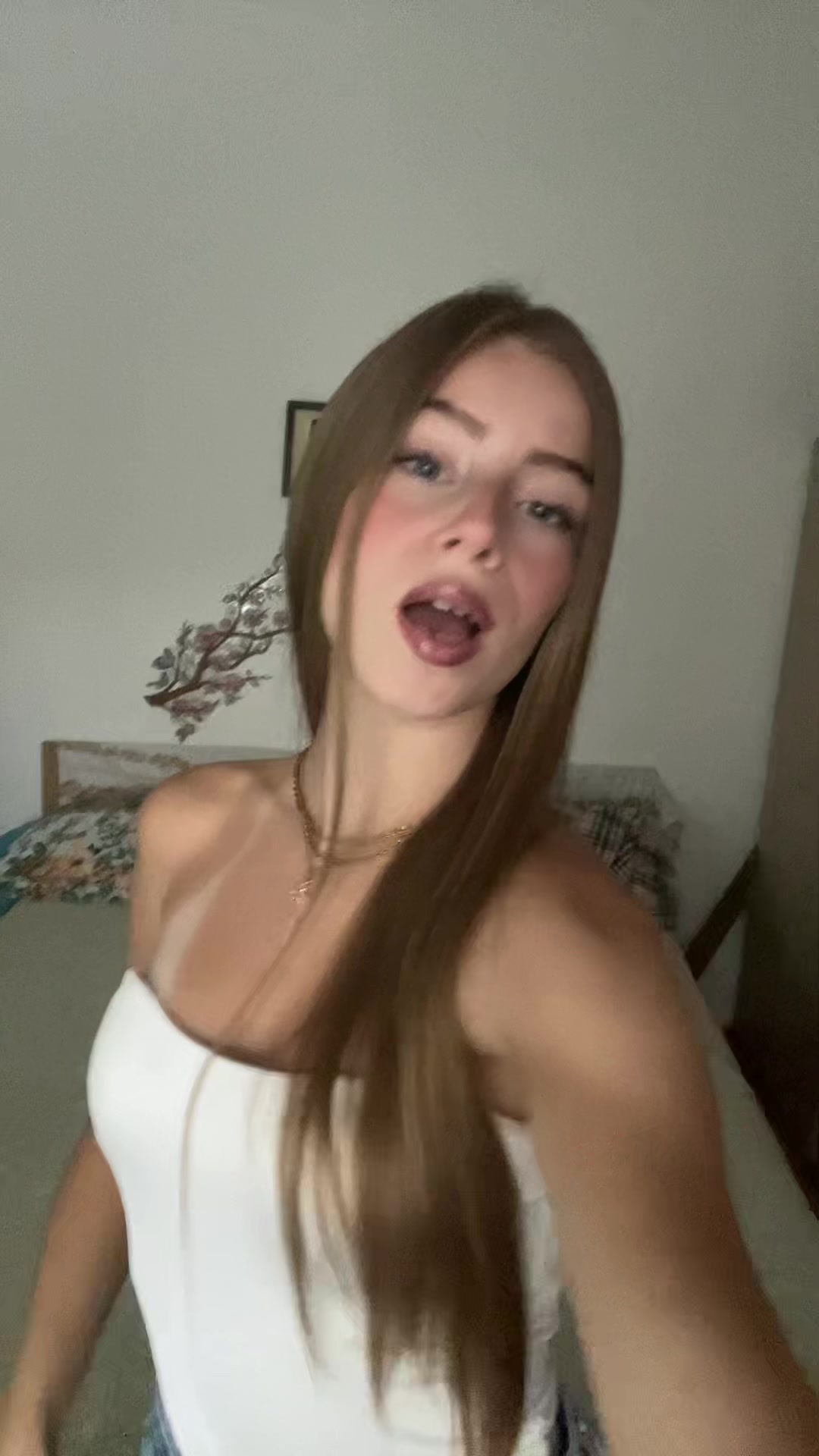 @nikolinaa
