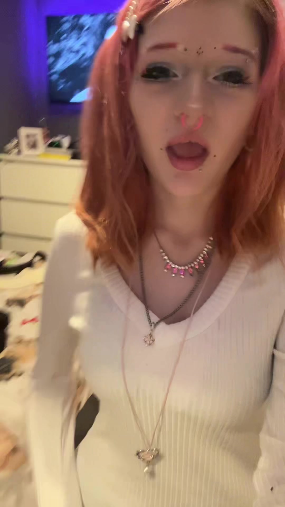 @𐔌   ᛝ  jess  .ᐟ  𐂯 🪽