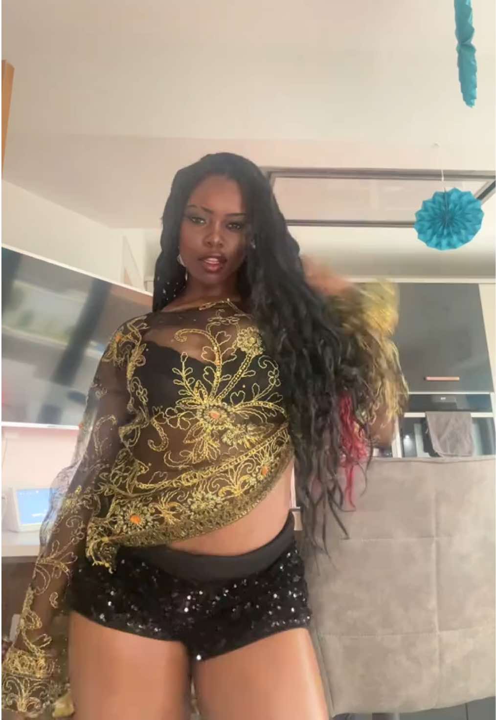 @Shazyarna