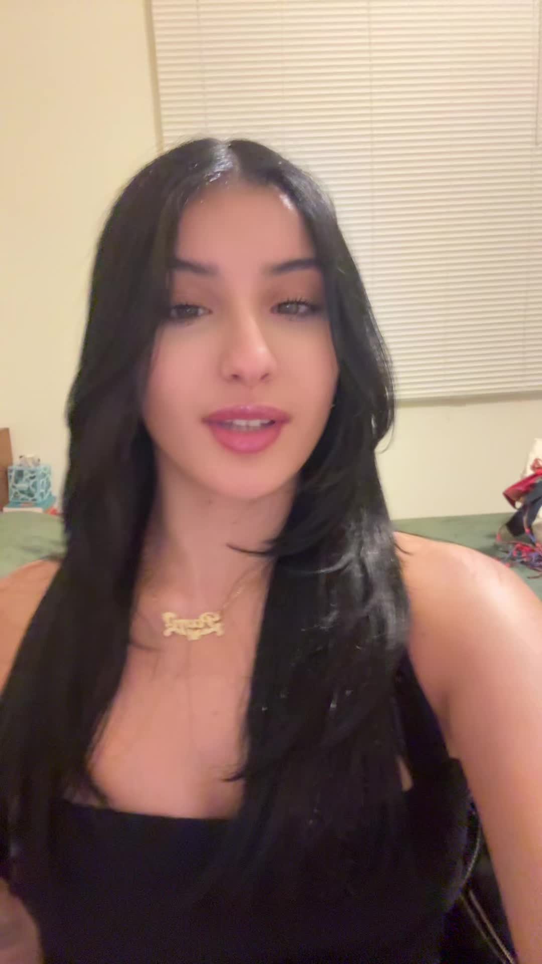 @🖤