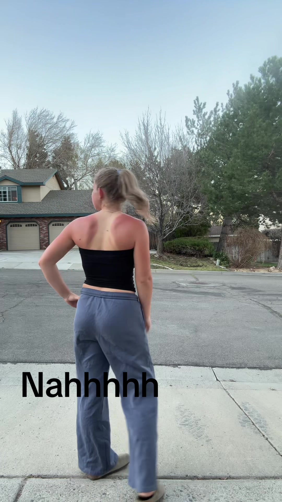 @🦡