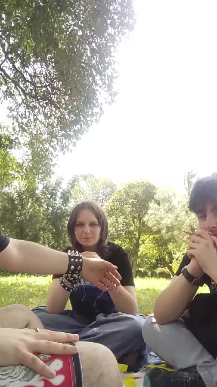 @Valex_rose