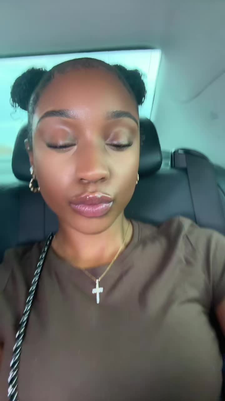 @Darnyell.