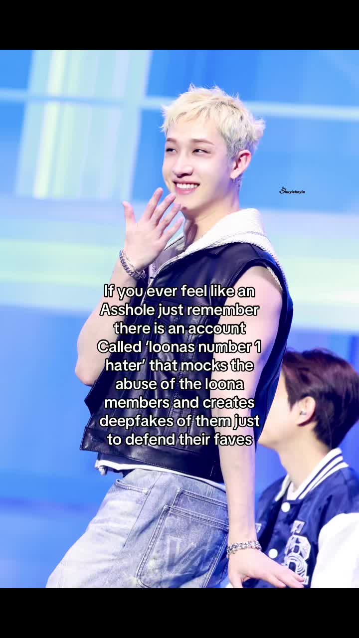 @CHUU FROM LOONA