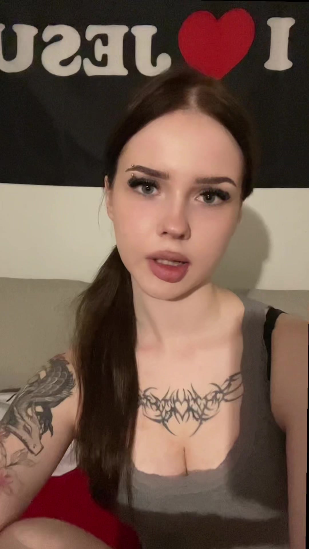 @Alisa