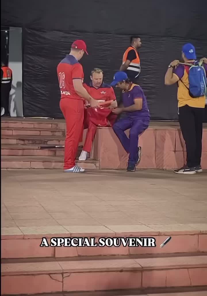 @Juwaideen