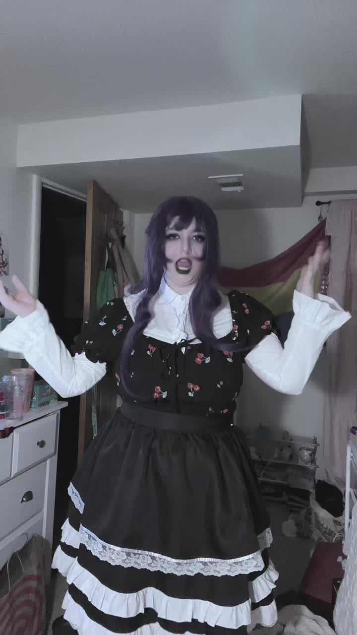 @buglo_cosplays