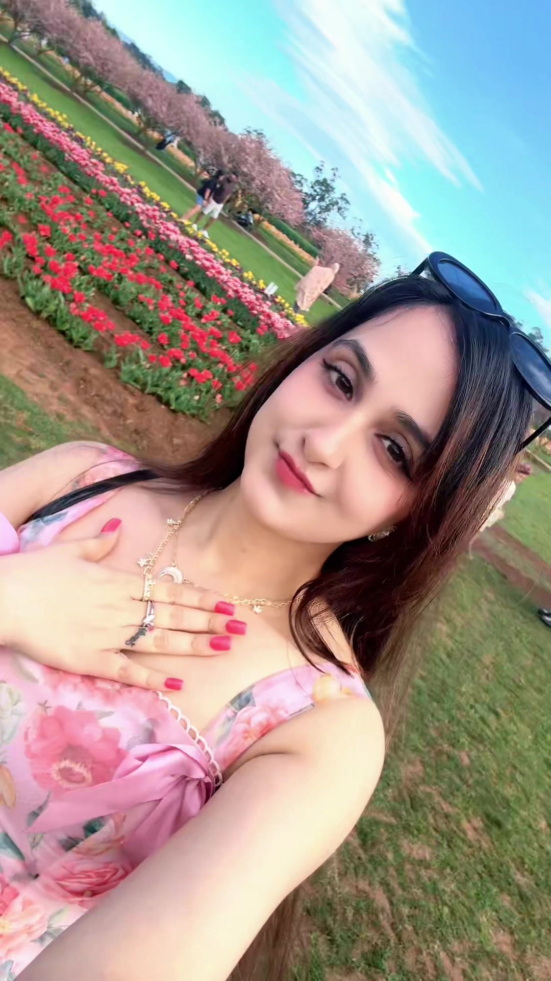@Gauri🦋