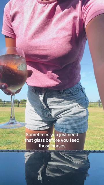 @Paige🤍🥂