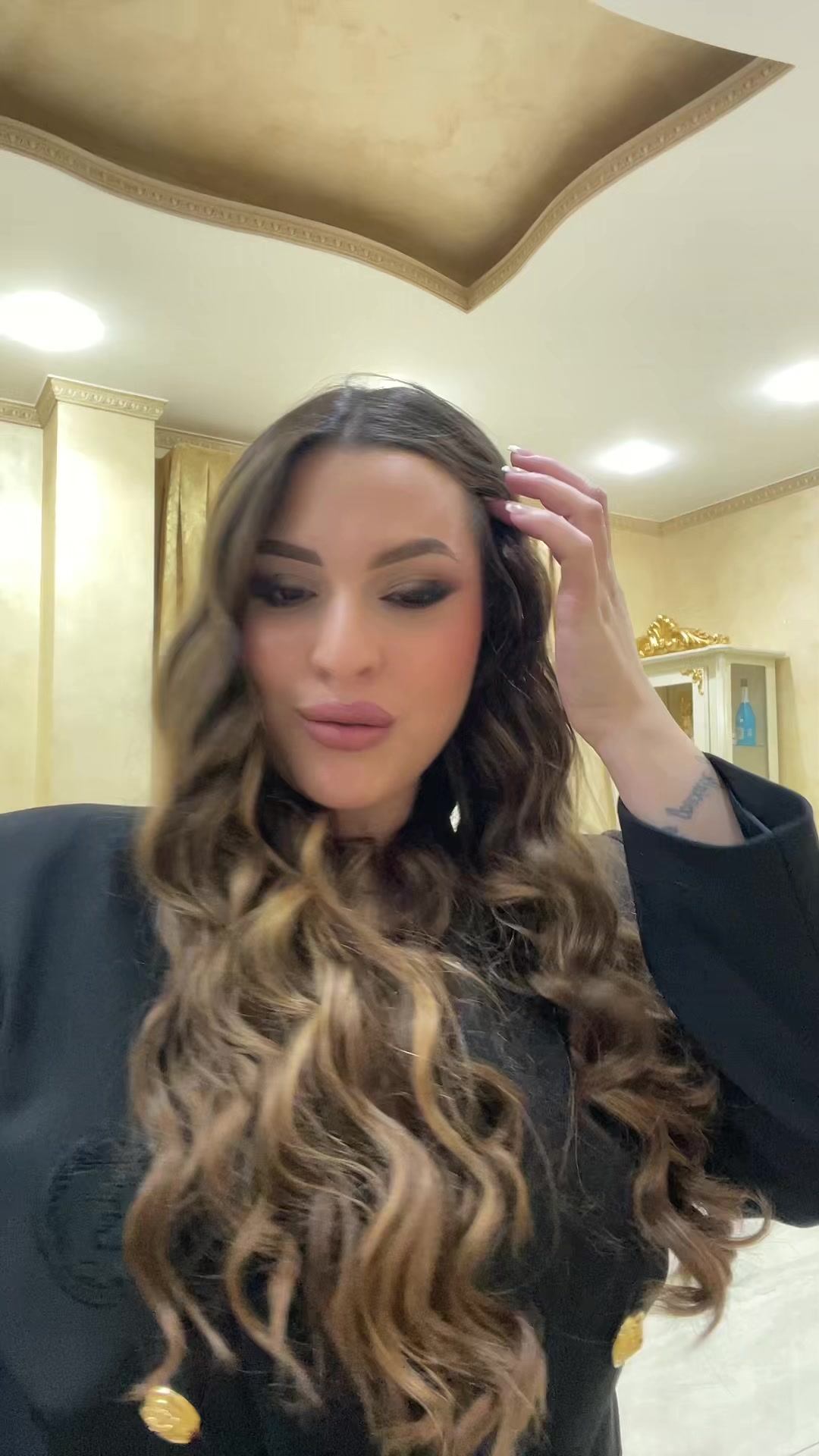 @Sofia