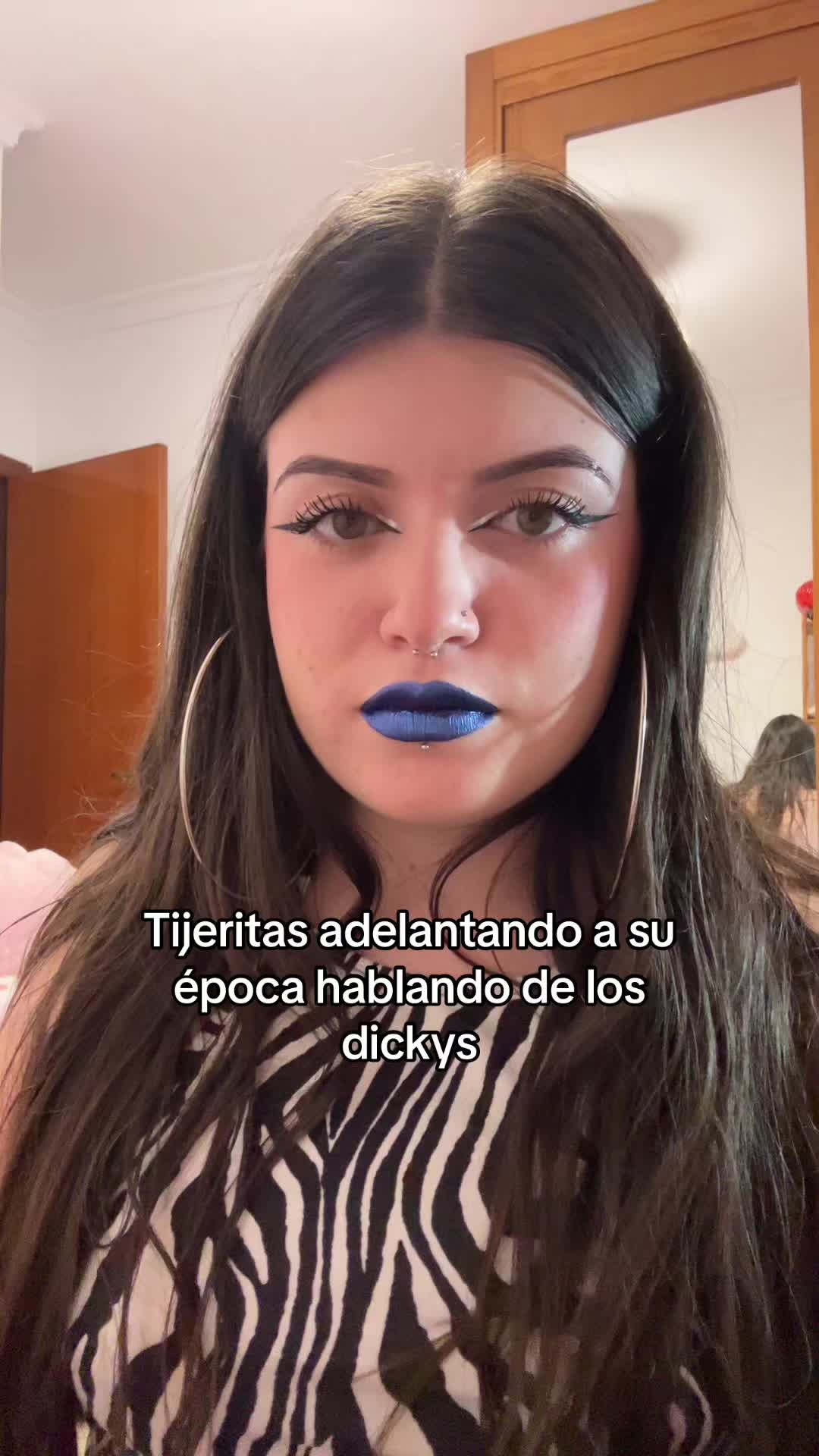 @𝔄𝔩𝔢𝔧𝔞𝔫𝔡𝔯𝔞 🧛🏻&zwj;♀️