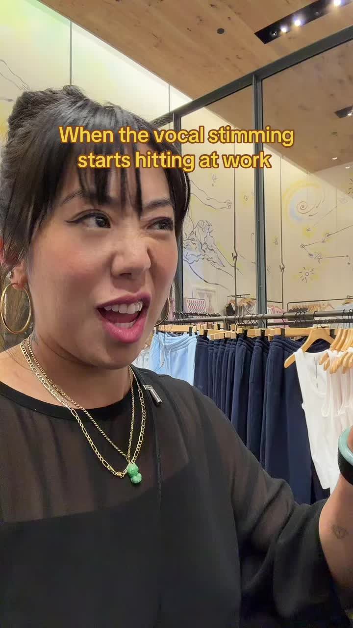 @🄸 🄰🄼 🅀🅄🄴🄴🄽🅂