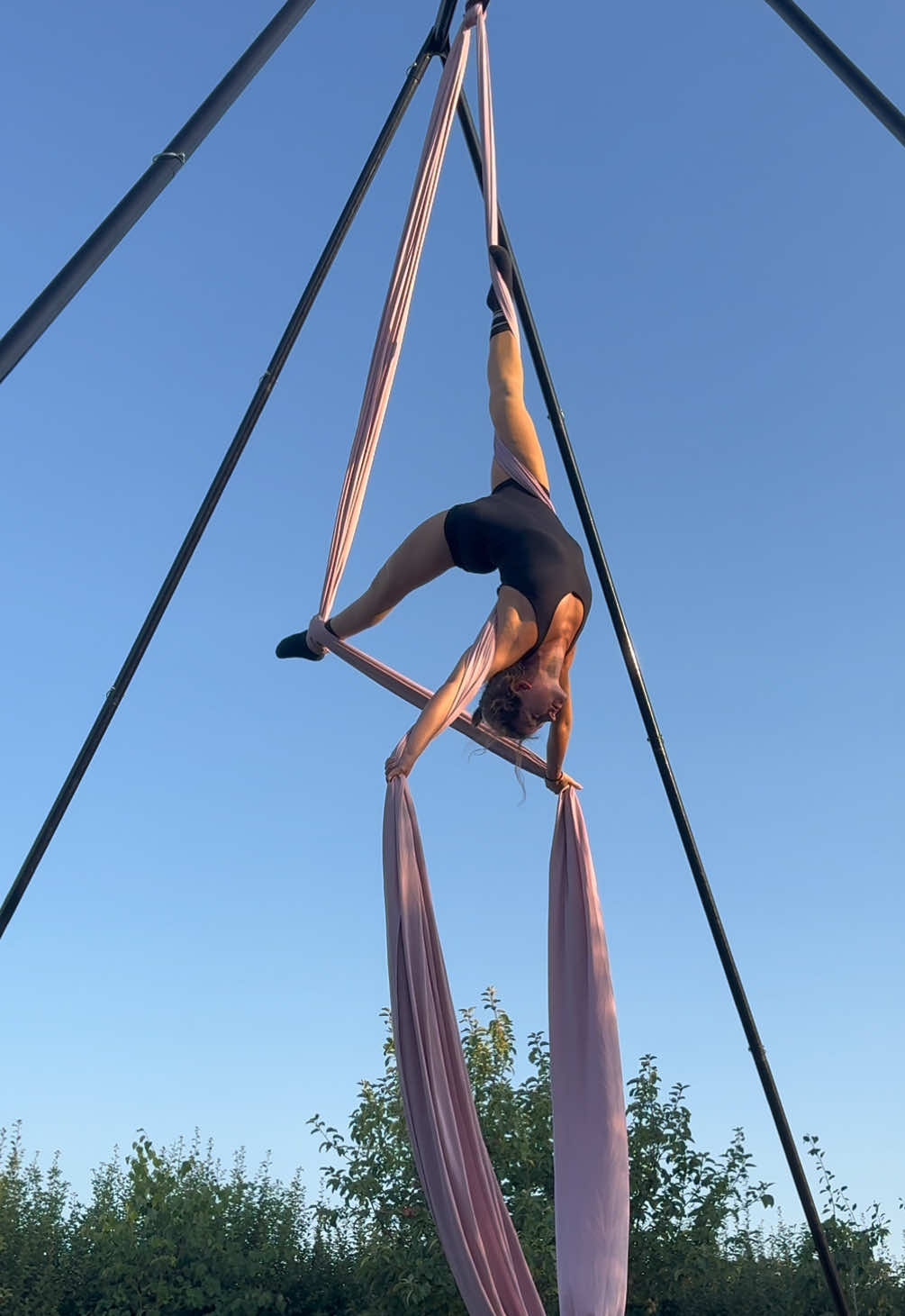 @Jemma | Aerialist