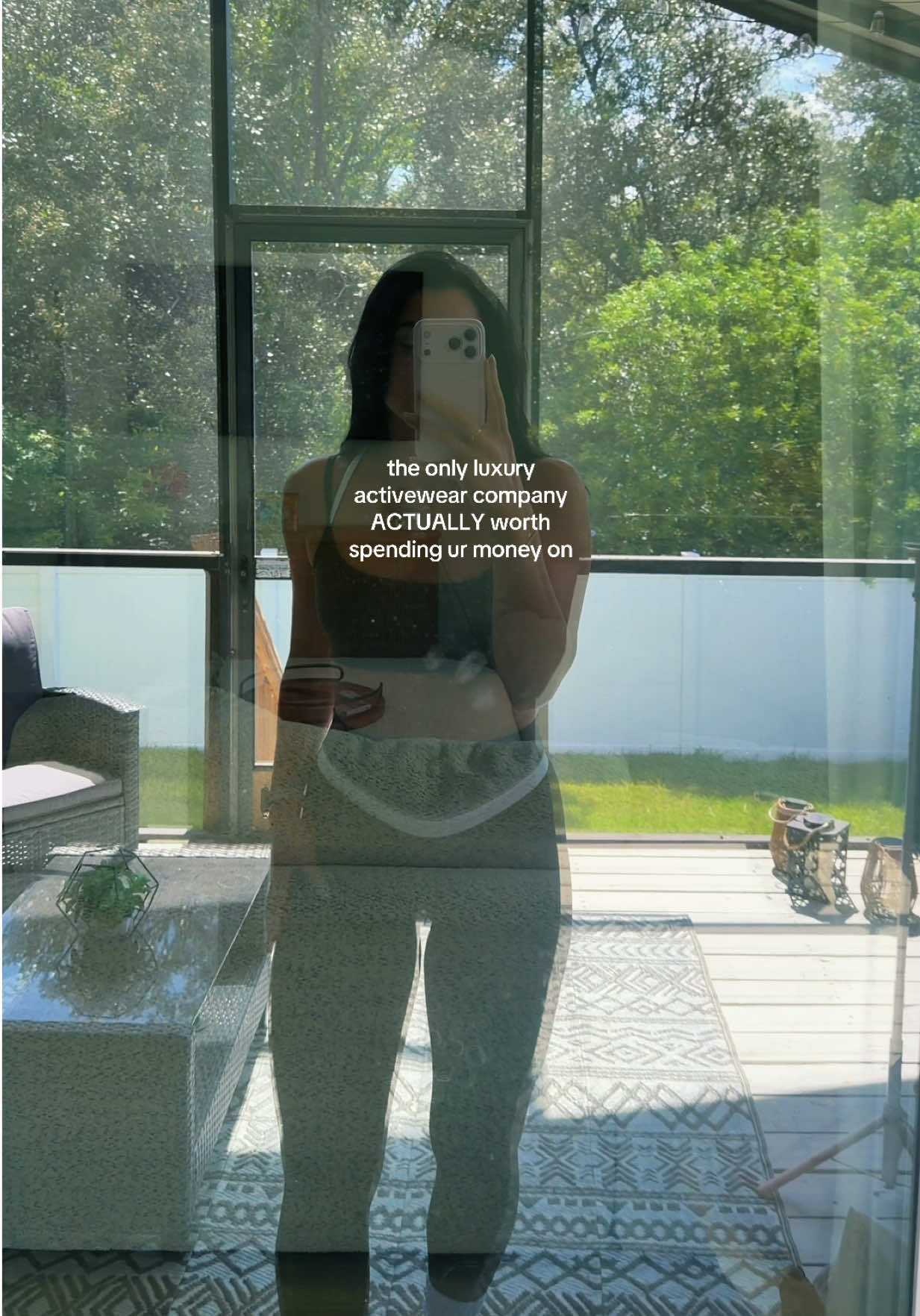 @tay | ugc + content creator