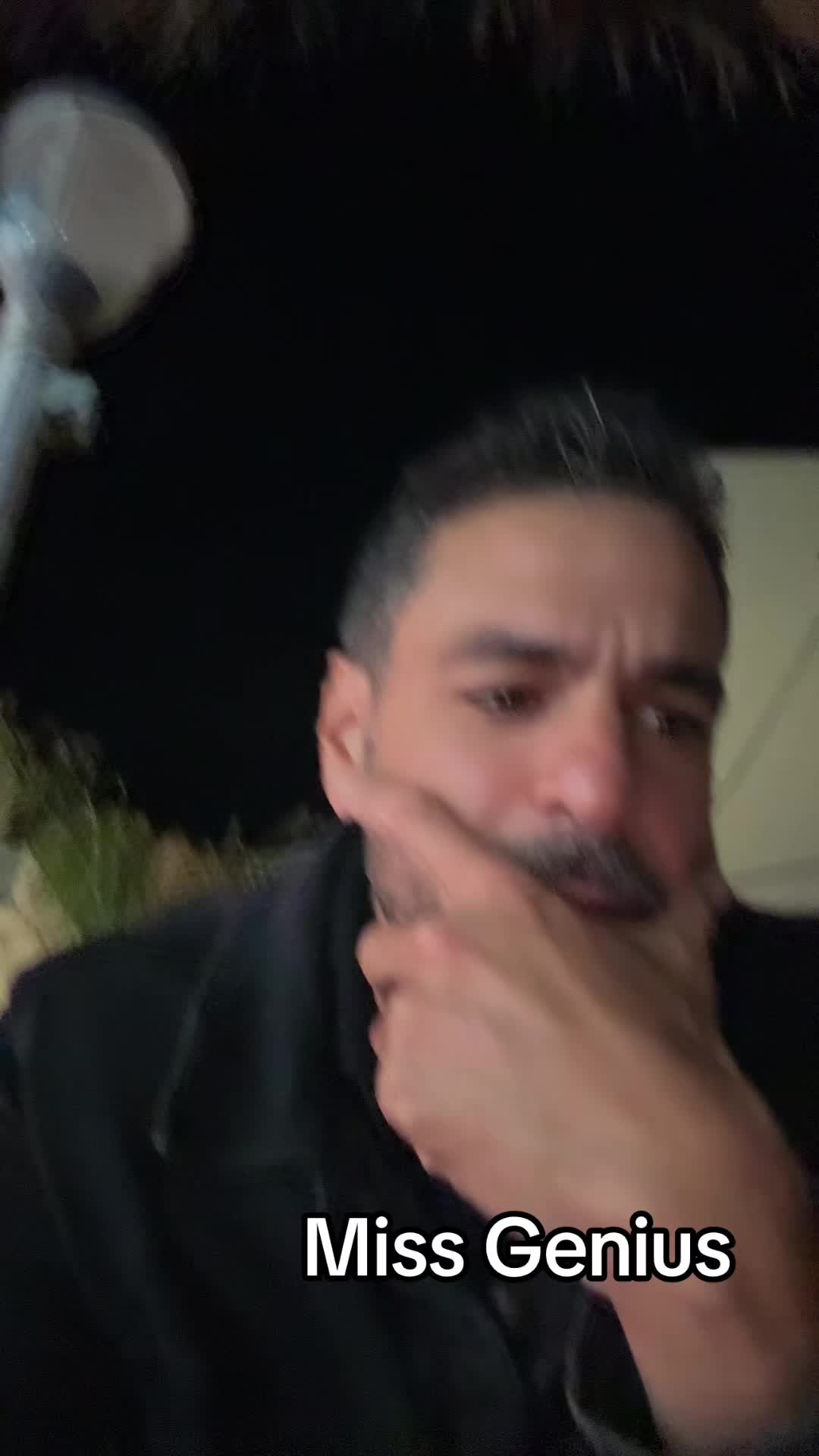 @Γιώργος Βούρος
