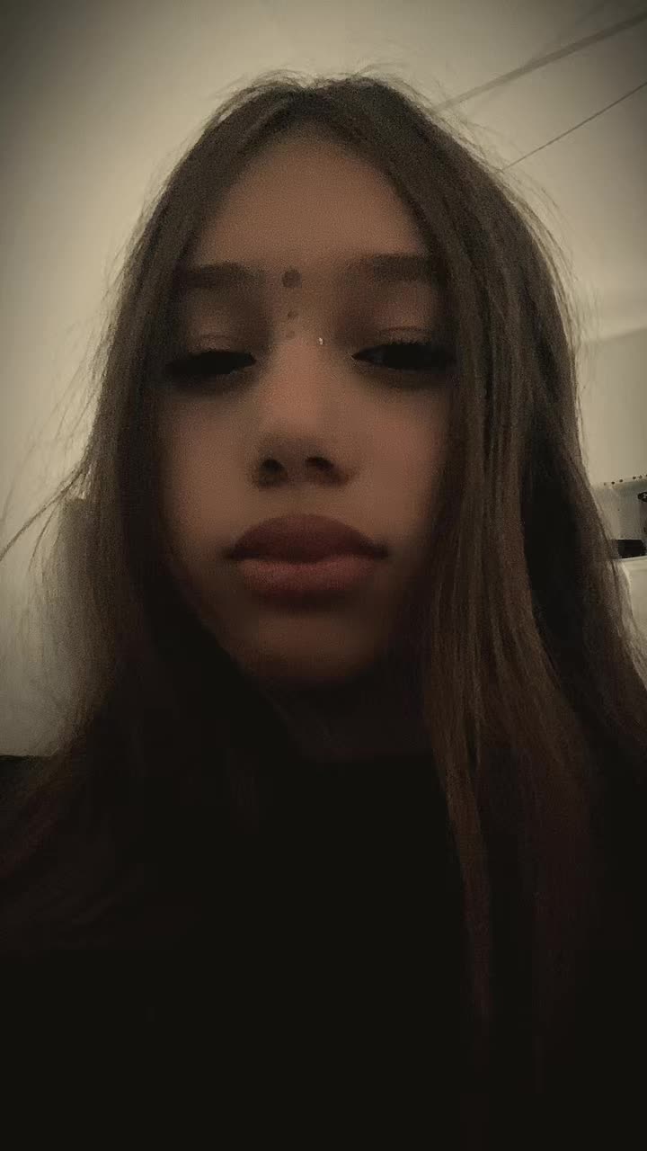 @liv | moot me ๐๐