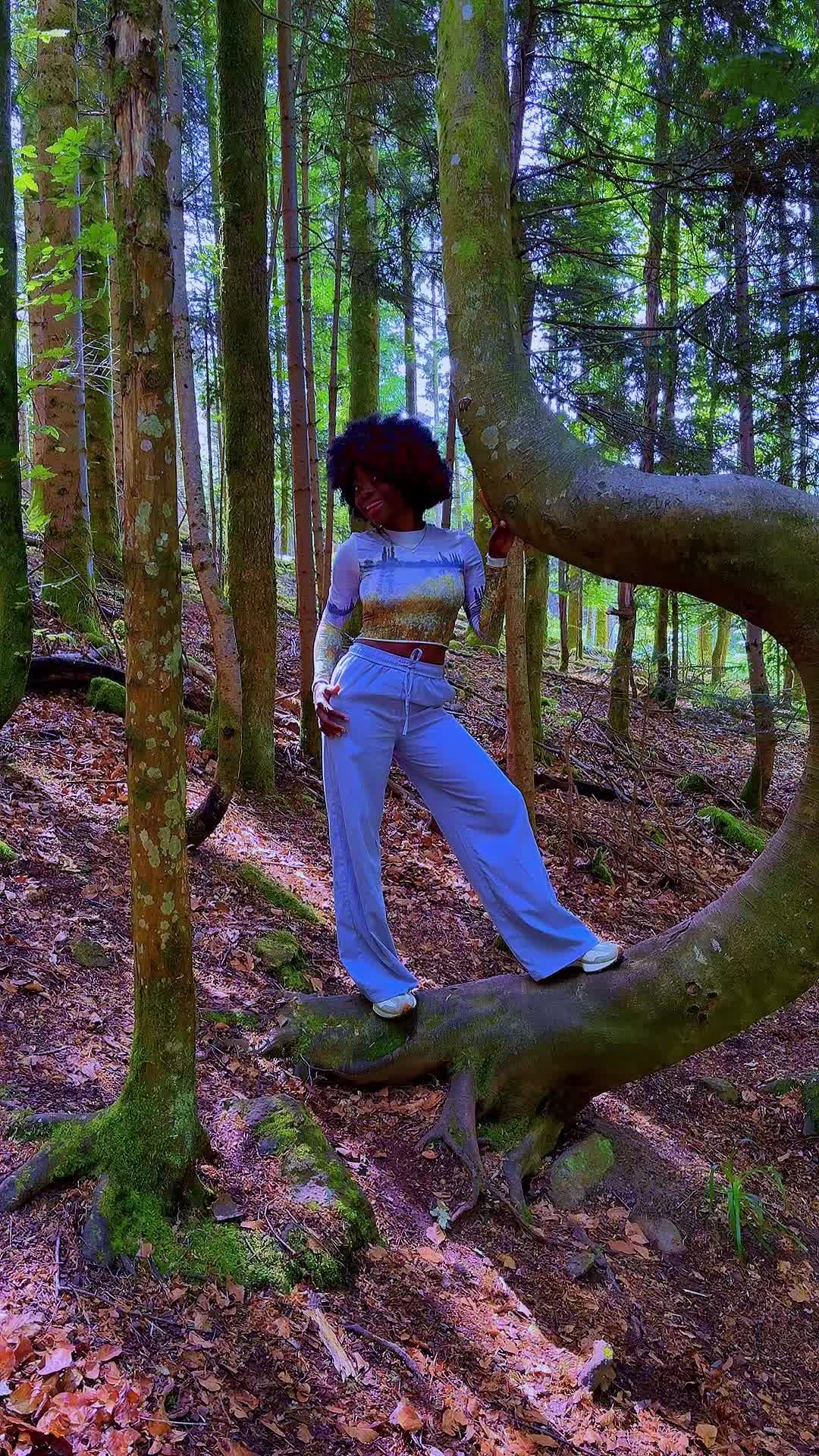 @L&rsquo;𝐀𝐬 𝐝𝐞 &hearts;️QɄł &spades;️